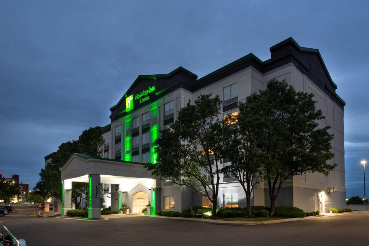 Holiday Inn Hotel & Suites Overland Park-Convention Center By Ihg Экстерьер фото
